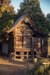 shrine_side